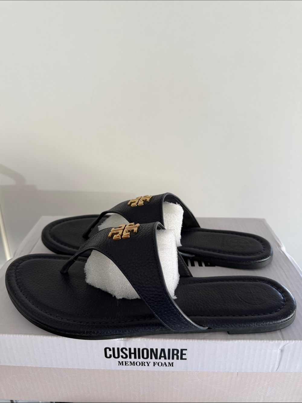 Tory Burch Black Leather Thong Sandals with Gold Logo